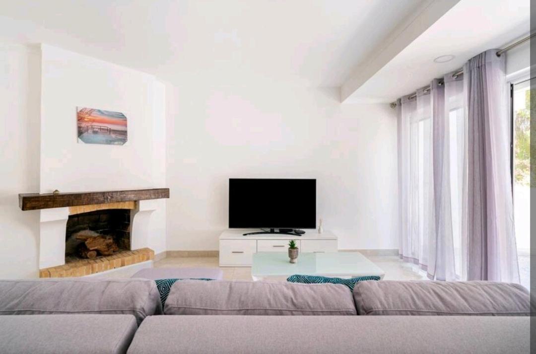 Marina Holiday House Quarteira Buitenkant foto